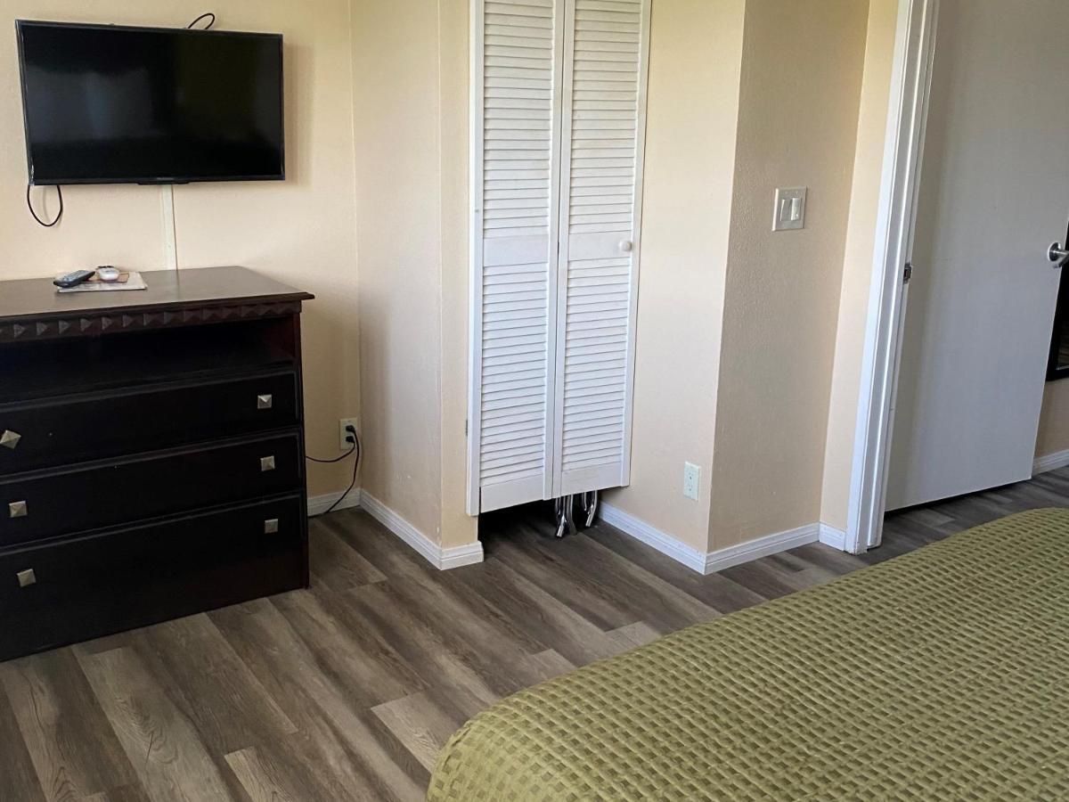Travelodge By Wyndham Chatsworth Los Angeles Dış mekan fotoğraf