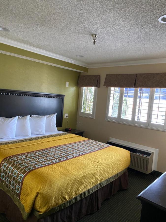 Travelodge By Wyndham Chatsworth Los Angeles Dış mekan fotoğraf