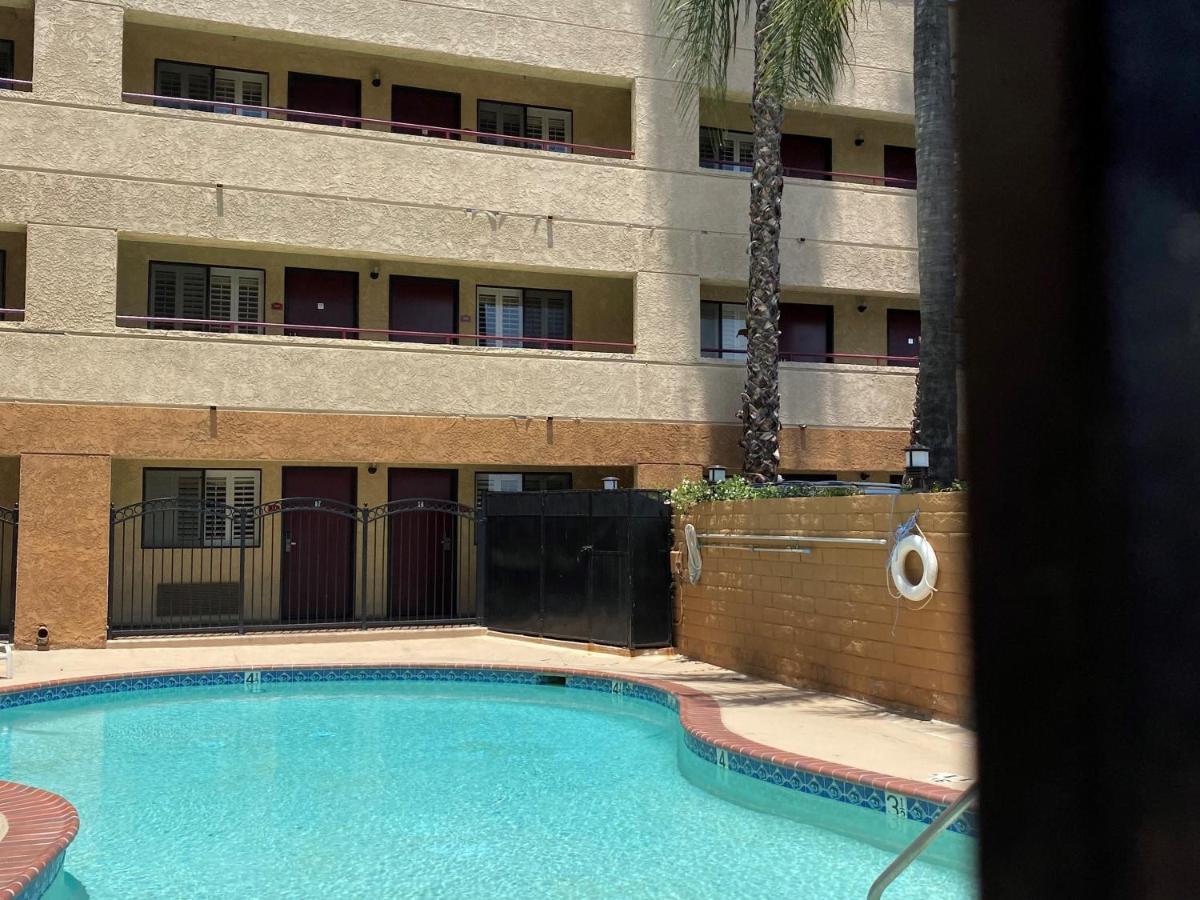 Travelodge By Wyndham Chatsworth Los Angeles Dış mekan fotoğraf