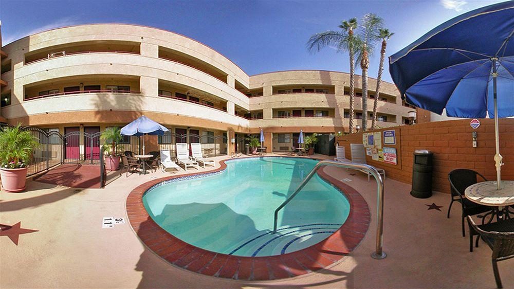 Travelodge By Wyndham Chatsworth Los Angeles Dış mekan fotoğraf