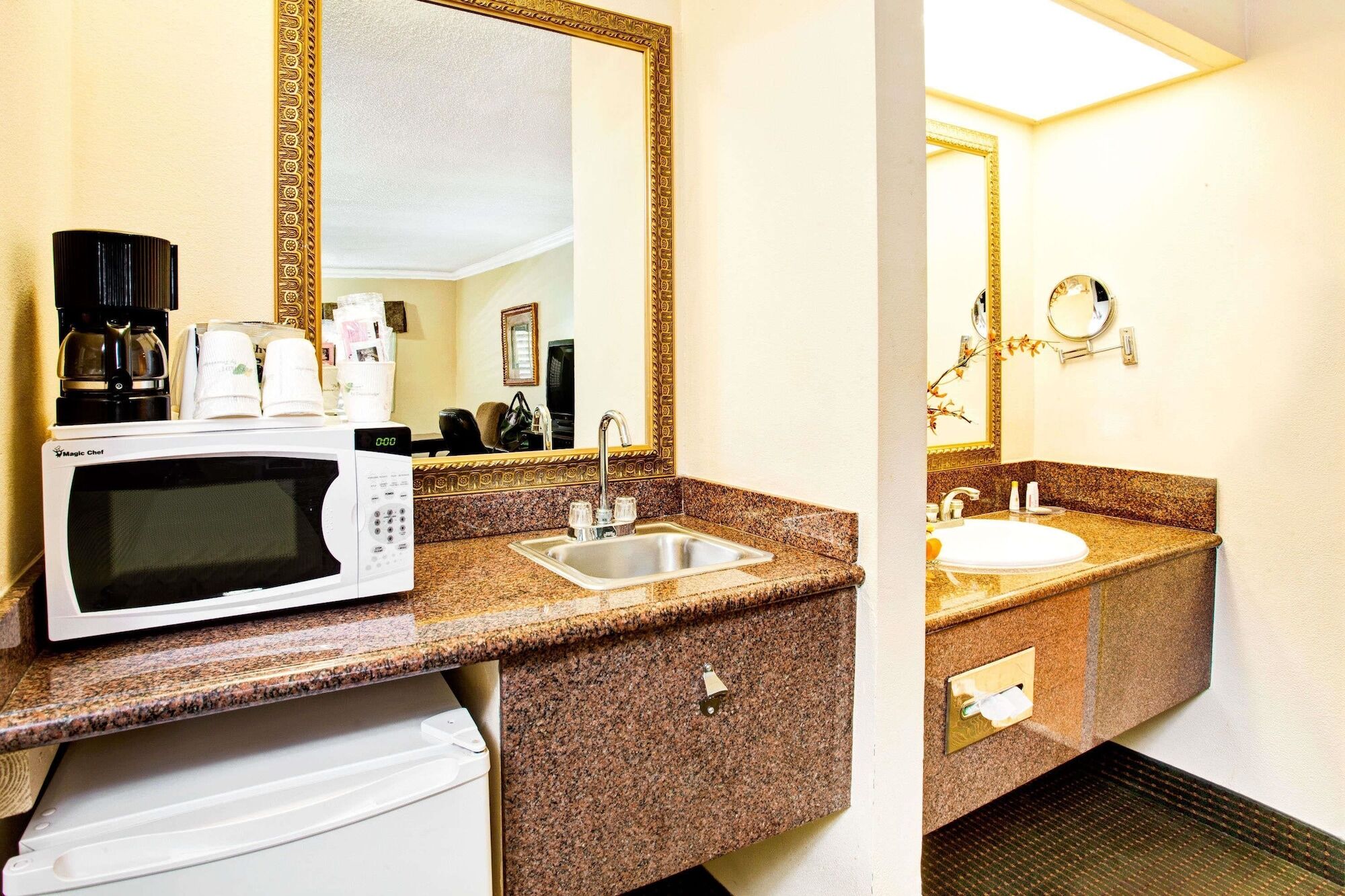 Travelodge By Wyndham Chatsworth Los Angeles Dış mekan fotoğraf