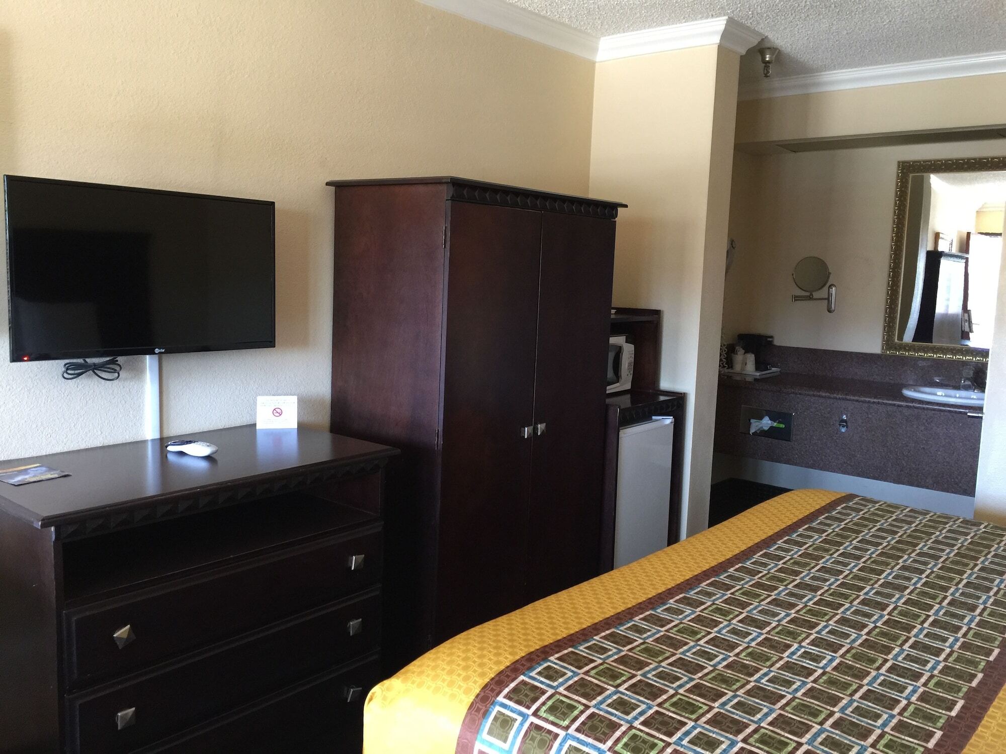 Travelodge By Wyndham Chatsworth Los Angeles Dış mekan fotoğraf